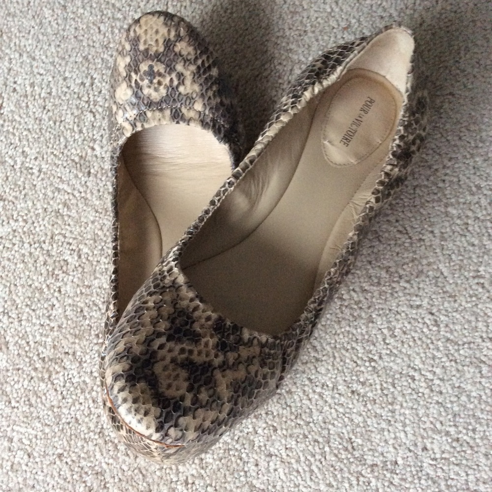 POUR  LA VICTOIRE shoes